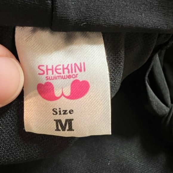 Skekini Black bandeau top with black tropical printed bottoms Set - Picture 4 of 7